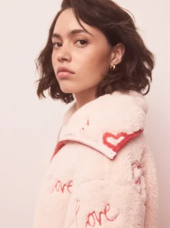 Rose/rouge motif cœurs - Polaire Borg à fermeture éclair