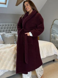 Rouge - Peignoir Threadbare douillet en imitation peau de mouton