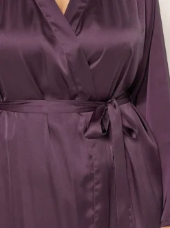 Rouge - Peignoir Yours Curve en satin