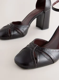 Rouge baie - Chaussures à talons carrés en cuir Forever Comfort® avec sangle à la cheville