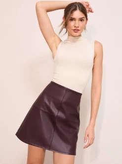 Rouge bordeaux - Minijupe Friends Like These en similicuir