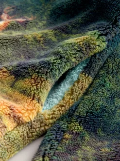 Scène Woodland verte - Haut en polaire imprimée en peau de mouton