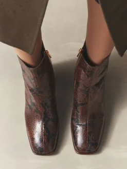 Serpent Marron chocolat - Bottes à talon carré à bout carré Forever Comfort®