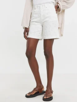Shorts JD Williams en Denim Brodé Fleuri