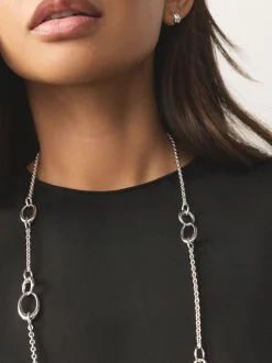 Tonalité argentée - Collier long avec chaîne à maillons