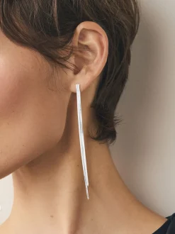 Tonalité argentée - Pendants d'oreilles scintillants