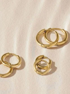 Tonalité d'or - Boucles d'oreilles Huggie Hoop en acier inoxydable 3 Lot