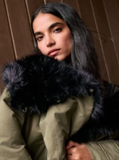 Vert kaki - Parka avec bordure contrastée en fausse fourrure