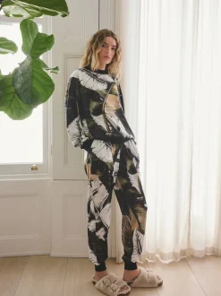 Vert motif feuilles - Pyjama confortable à manches longues